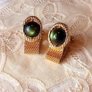 REDUCED!Cufflinks VTG Golden Mesh w/ Green Sones.So Luxe and Posh!!